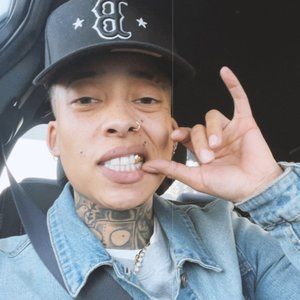 Meet your Posher, Melly